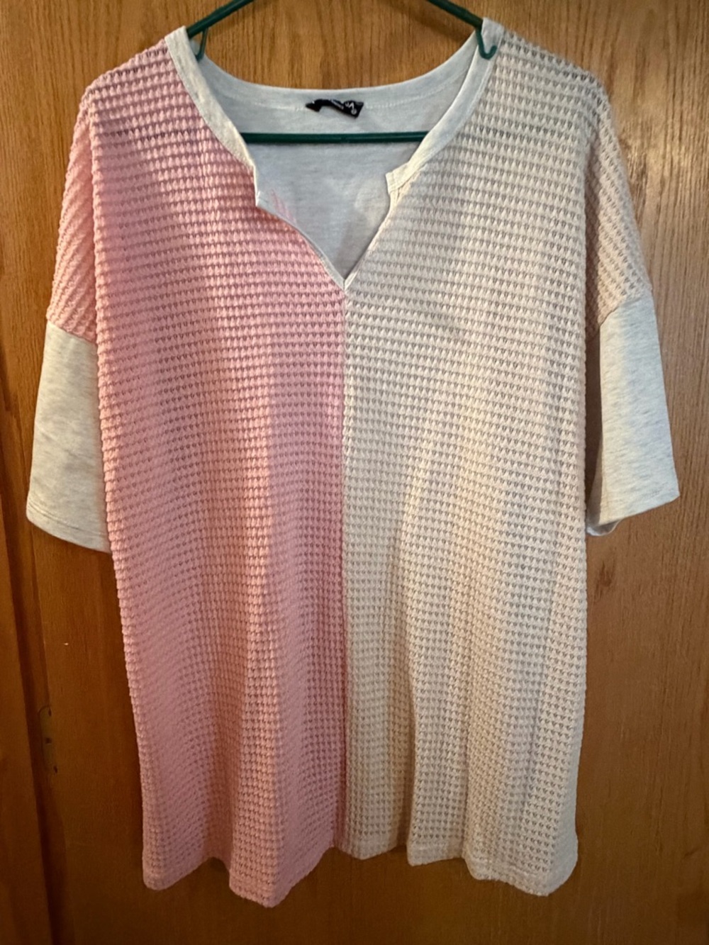 HEIMISH USA Cream and Pink Panel Short Sleeve Tunic